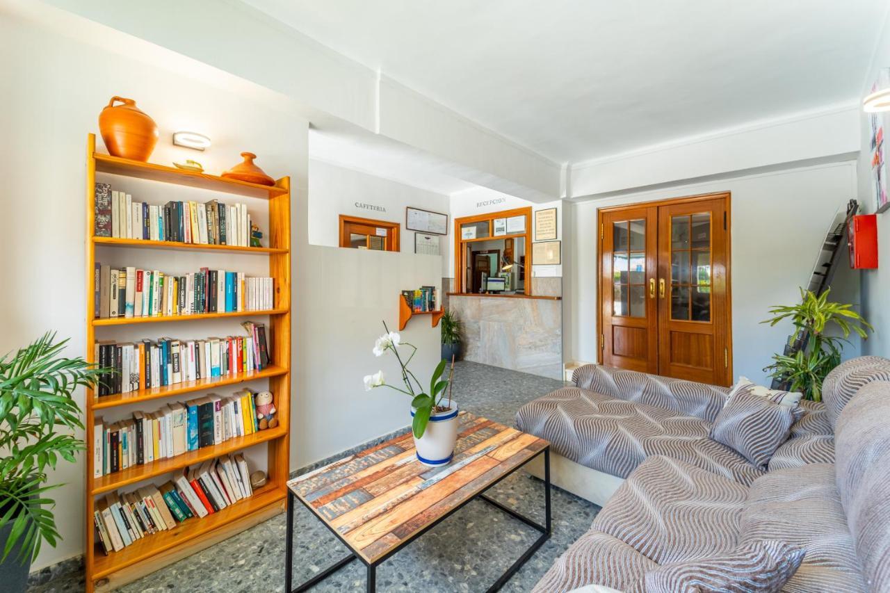 Hostal Miramar Los Canos De Meca Eksteriør billede