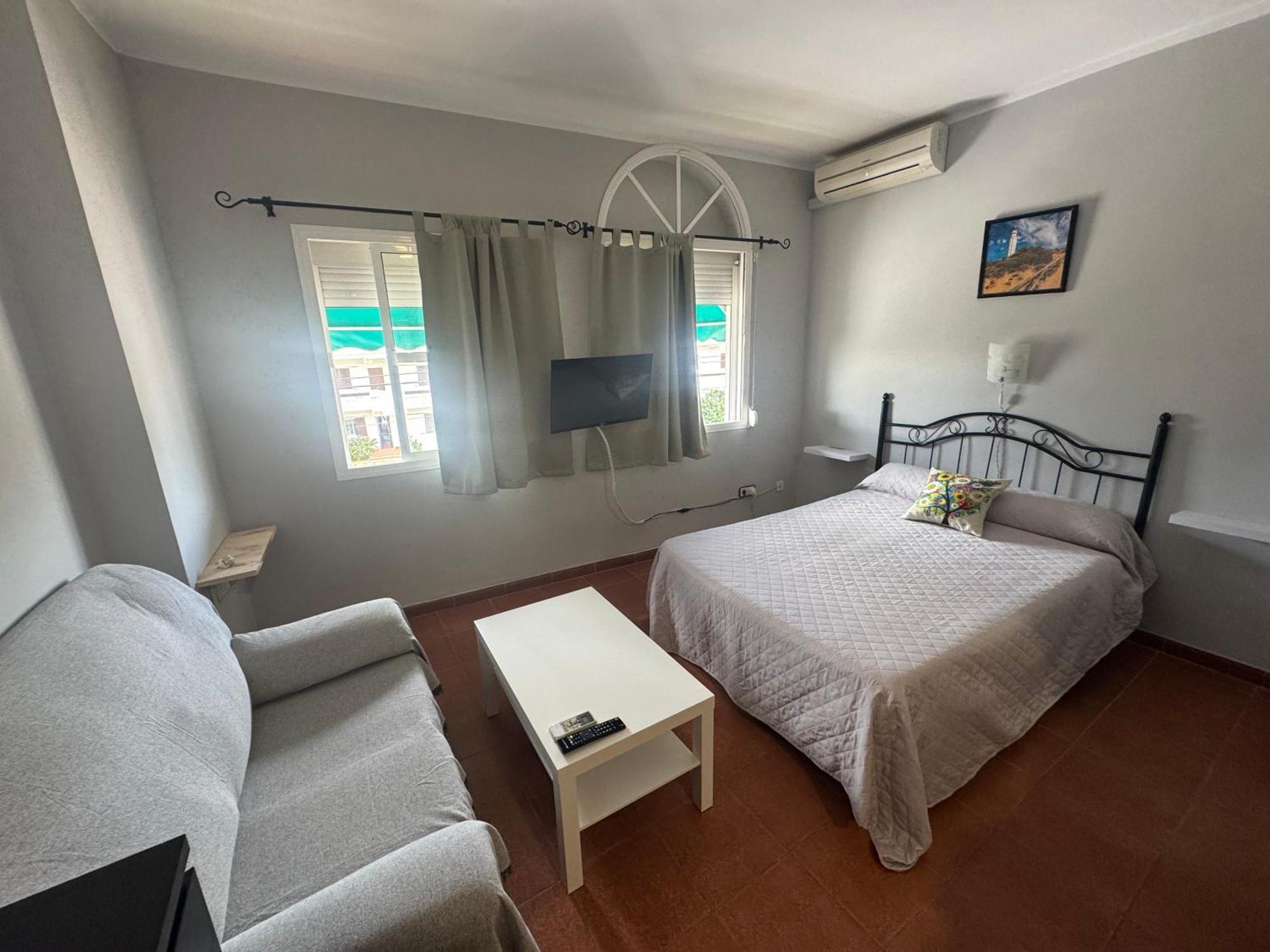 Hostal Miramar Los Canos De Meca Eksteriør billede