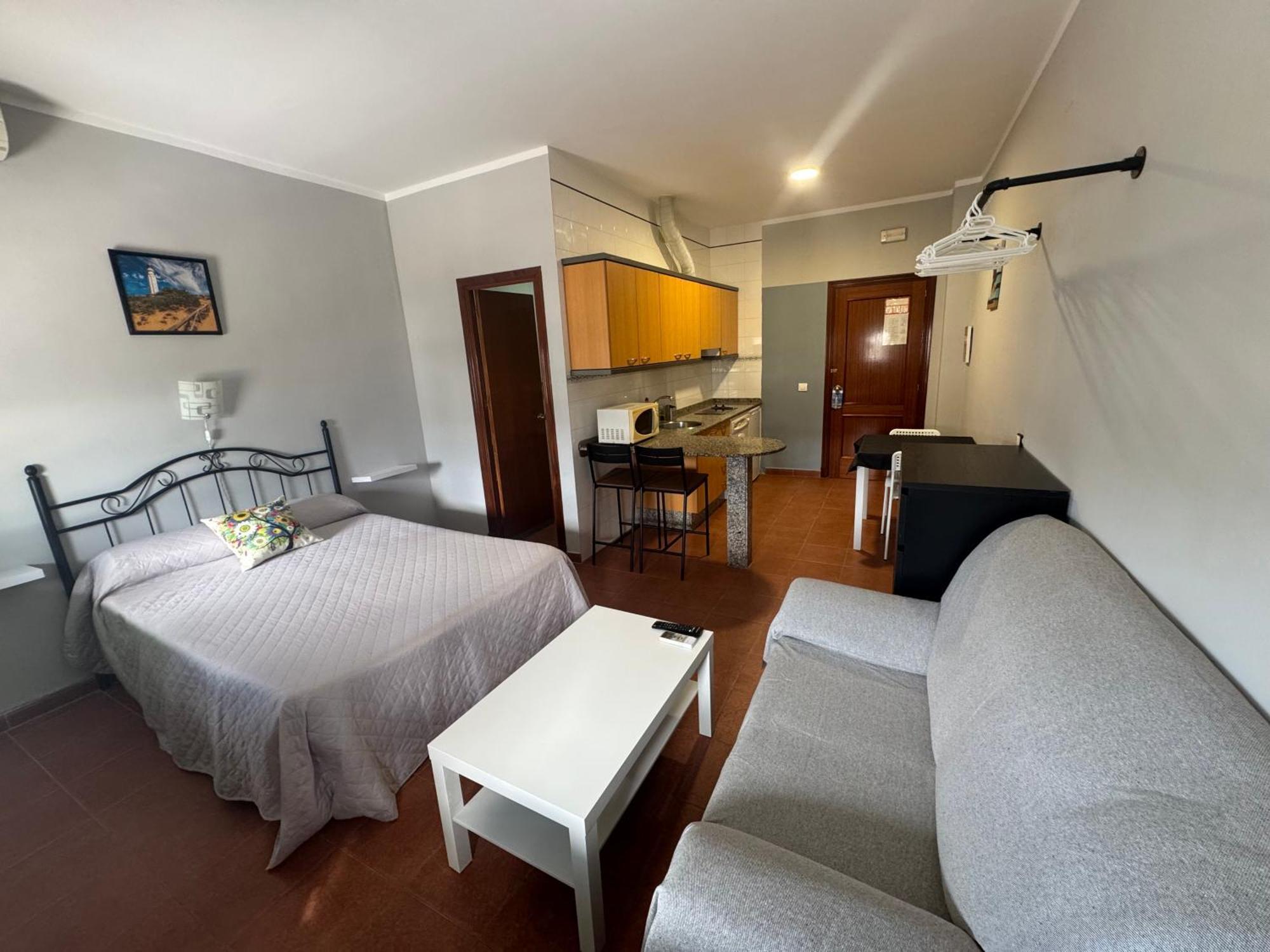 Hostal Miramar Los Canos De Meca Eksteriør billede